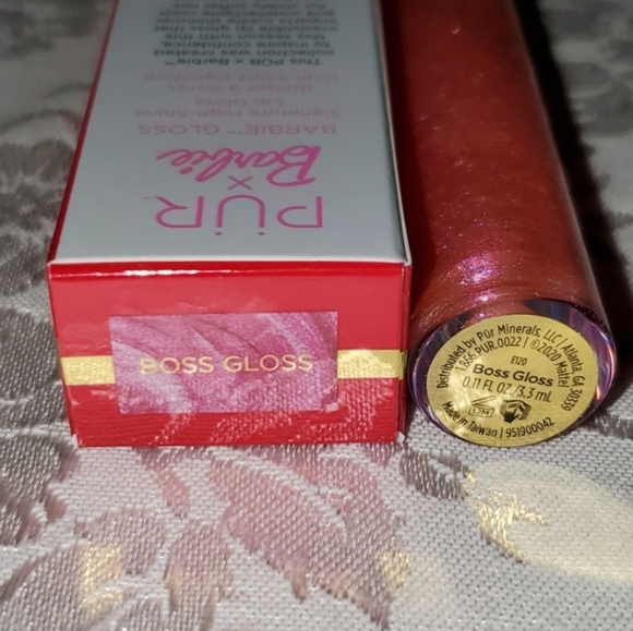 PUR X Barbie Lipgloss, "Boss Gloss" - Picture 7 of 8